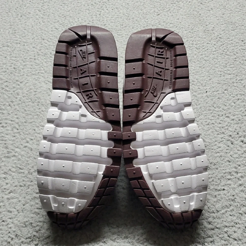 Nike Kid’s Air Max 1 Sneakers in White, Light Pink & Dark Plum Size 5Y